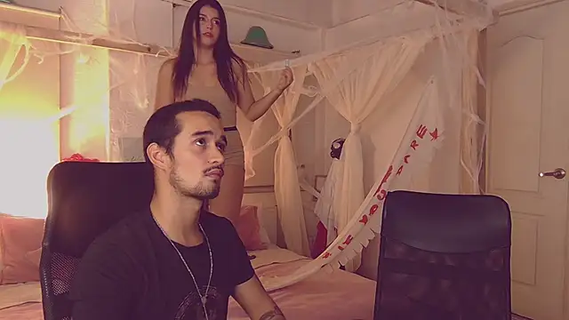 Laila asher online show from October 2025 07:05:02 AM