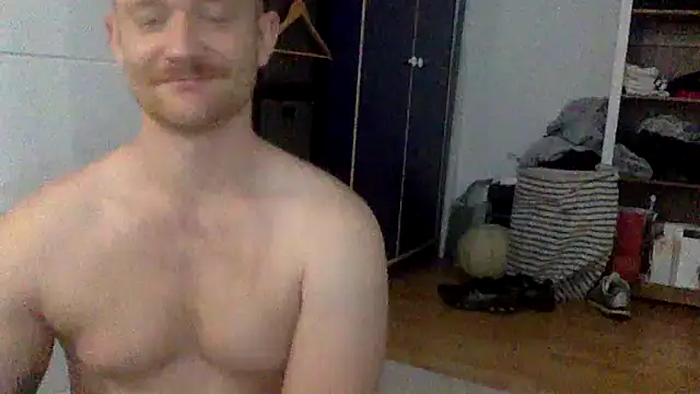 Snapshot of T_R_1992 chatting on May 2026 07:37:01 AM T R 1992 online show from May 2026 07:37:01 AM