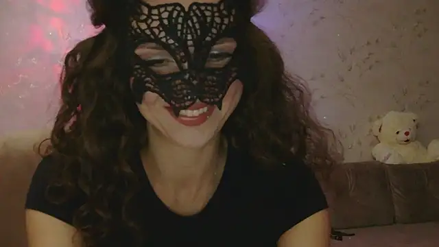 Amber Carrol online show from October 2025 03:02:01 PM