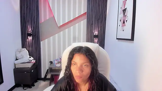 Snapshot of LittleeStar chatting on July 2026 07:43:02 PM LittleeStar online show from July 2026 07:43:02 PM