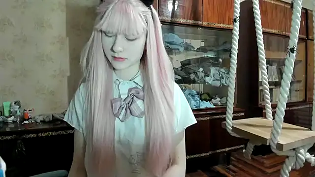 Snapshot of kioshi_kiss chatting on October 2025 03:13:01 PM kioshi kiss online show from October 2025 03:13:01 PM