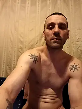 Snapshot of YzabellFabioo chatting on February 2026 10:32:01 PM YzabellFabioo online show from February 2026 10:32:01 PM