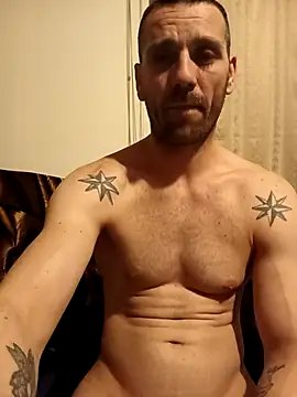 Snapshot of YzabellFabioo chatting on February 2026 11:14:01 PM YzabellFabioo online show from February 2026 11:14:01 PM