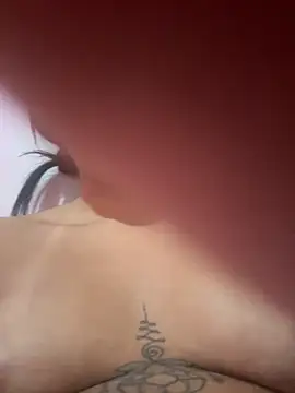 ninfetinha20 online show from February 2026 05:01:02 AM