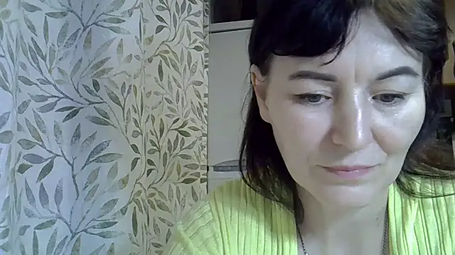 Krystal 82 online show from February 2026 08:40:02 PM