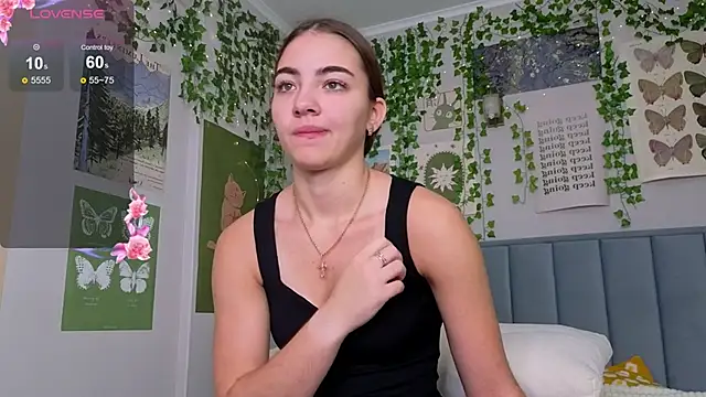 Snapshot of Ashley_Pierce chatting on December 2025 04:06:01 AM Ashley Pierce online show from December 2025 04:06:01 AM