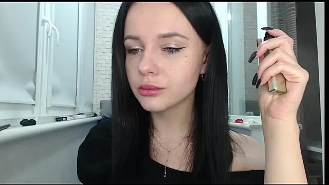 Snapshot of Blair_Yates chatting on October 2025 09:16:01 PM Blair Yates online show from October 2025 09:16:01 PM