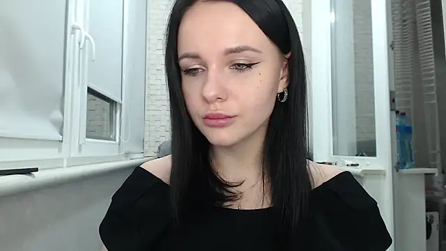 Snapshot of Blair_Yates chatting on October 2025 09:46:01 PM Blair Yates online show from October 2025 09:46:01 PM