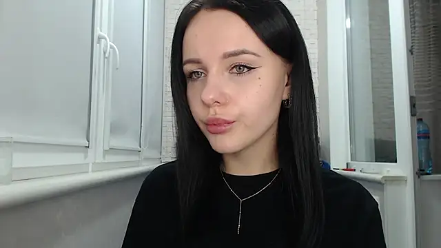 Snapshot of Blair_Yates chatting on November 2025 10:43:02 PM Blair Yates online show from November 2025 10:43:02 PM