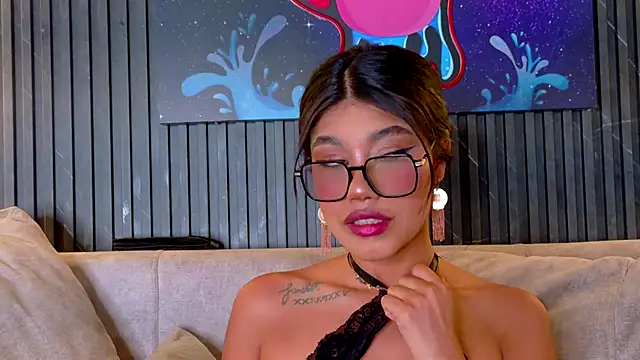 Snapshot of ZafiraRose chatting on November 2025 03:03:01 PM ZafiraRose online show from November 2025 03:03:01 PM