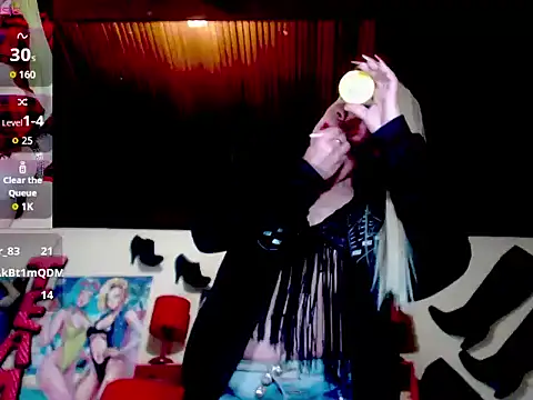 Snapshot of blondehot5v chatting on September 2025 12:10:01 PM blondehot5v online show from September 2025 12:10:01 PM