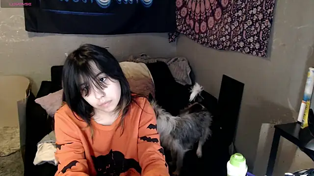 London Ray online show from October 2025 06:19:02 AM