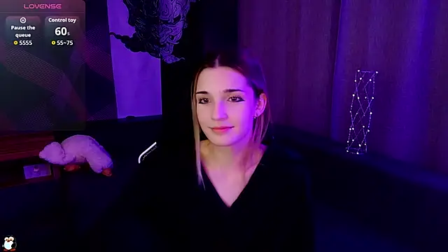 Sandy Belle online show from September 2025 08:08:02 PM