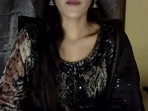 zara Khan0 online show from December 2025 05:43:02 PM