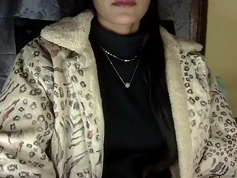 zara Khan0 online show from December 2025 04:34:01 PM