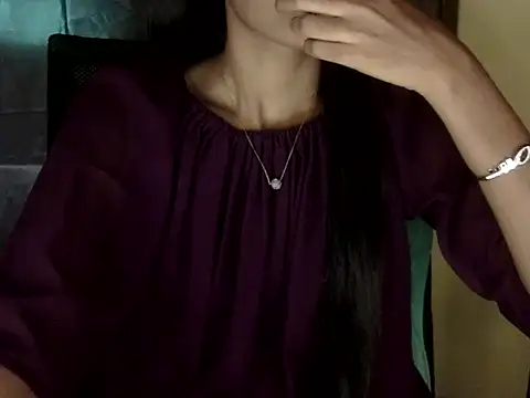 zara Khan0 online show from December 2025 05:02:01 AM