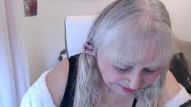 SusiLifeXXX online show from October 2025 06:51:01 PM