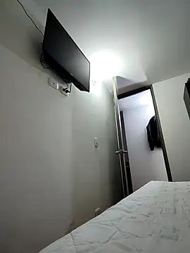 Snapshot of caballero-97 chatting on September 2025 11:19:02 PM caballero-97 online show from September 2025 11:19:02 PM