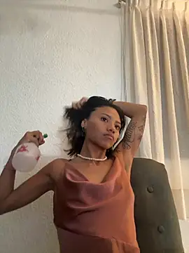 Nia Desire online show from September 2025 06:59:02 AM