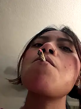 Snapshot of Nia_Desire chatting on November 2025 08:14:01 AM Nia Desire online show from November 2025 08:14:01 AM