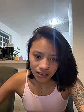Nia Desire online show from August 2026 06:16:02 AM