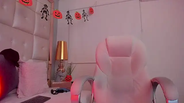 dark sun302 online show from October 2025 03:25:01 AM