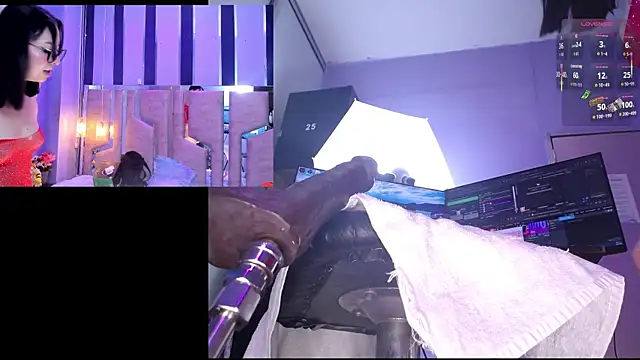 NicoleFerrel online show from February 2026 02:37:02 PM