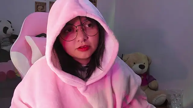 Lolii Zoe online show from November 2025 02:21:01 AM