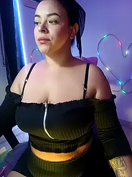 Snapshot of Danniela20 chatting on October 2025 11:46:02 PM Danniela20 online show from October 2025 11:46:02 PM