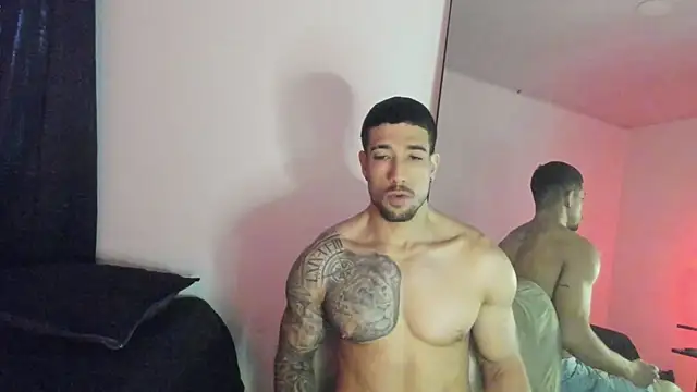 ThiagoLugo online show from October 2025 10:04:01 PM