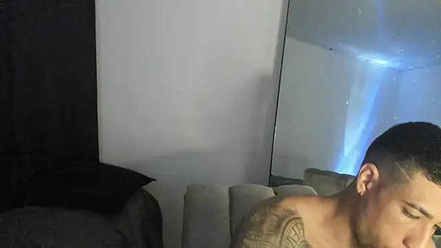 ThiagoLugo online show from February 2026 05:00:02 AM