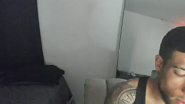 ThiagoLugo online show from March 2026 03:45:02 AM