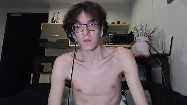 LovesomeCookie online show from October 2025 02:06:02 PM