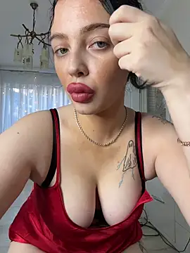 Snapshot of Hannah_xBaby chatting on November 2025 12:06:02 PM Hannah xBaby online show from November 2025 12:06:02 PM