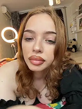 Hannah xBaby online show from April 2026 12:03:02 PM