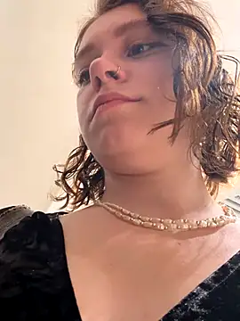 Snapshot of lucy-joy chatting on September 2025 09:54:02 AM lucy-joy online show from September 2025 09:54:02 AM