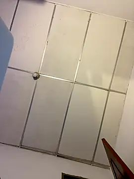 Emily Taylor2 online show from November 2025 03:52:02 AM