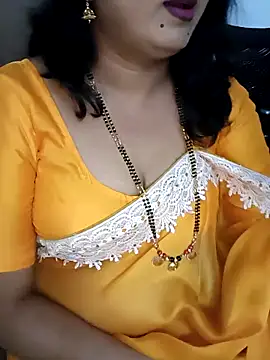 Snapshot of Niharika555 chatting on February 2026 05:14:01 PM Niharika555 online show from February 2026 05:14:01 PM