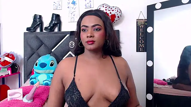 Snapshot of NatashaBella chatting on September 2025 08:02:02 PM NatashaBella online show from September 2025 08:02:02 PM