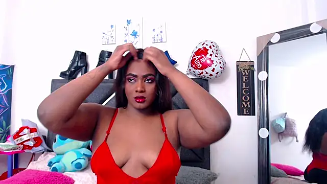 Snapshot of NatashaBella chatting on October 2025 12:11:01 PM NatashaBella online show from October 2025 12:11:01 PM