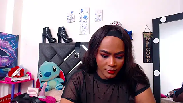 Snapshot of NatashaBella chatting on November 2025 07:50:02 PM NatashaBella online show from November 2025 07:50:02 PM