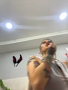 KoraSweett online show from October 2025 04:52:02 PM