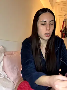 Snapshot of very_licious chatting on November 2025 09:06:01 PM very licious online show from November 2025 09:06:01 PM