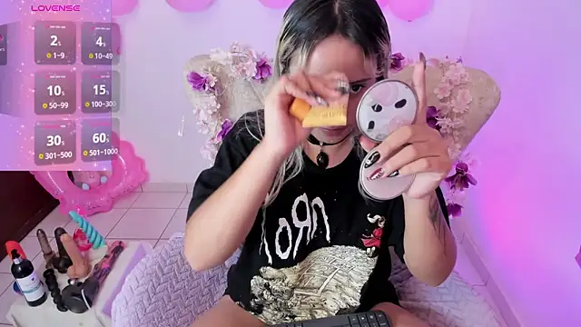 Nataliahenao69 online show from November 2025 02:28:01 PM