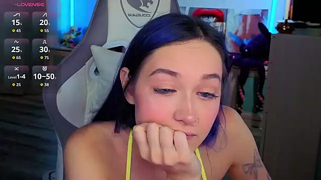 Snapshot of Im_suka chatting on November 2025 03:16:02 AM Im suka online show from November 2025 03:16:02 AM