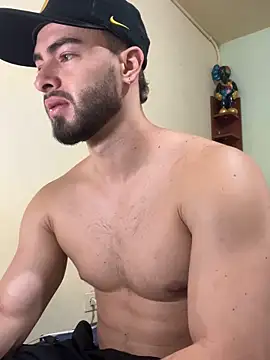 MaxDell online show from November 2025 08:35:02 PM