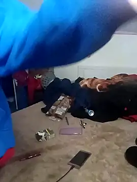 Wilsonn86 online show from December 2025 06:30:02 AM