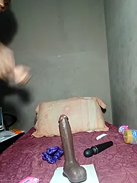 Snapshot of khetyvile chatting on November 2025 08:14:01 PM khetyvile online show from November 2025 08:14:01 PM