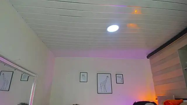 LusyKitty online show from October 2025 04:20:02 PM