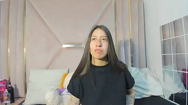 Snapshot of venusmorgan chatting on October 2025 03:01:02 PM venusmorgan online show from October 2025 03:01:02 PM